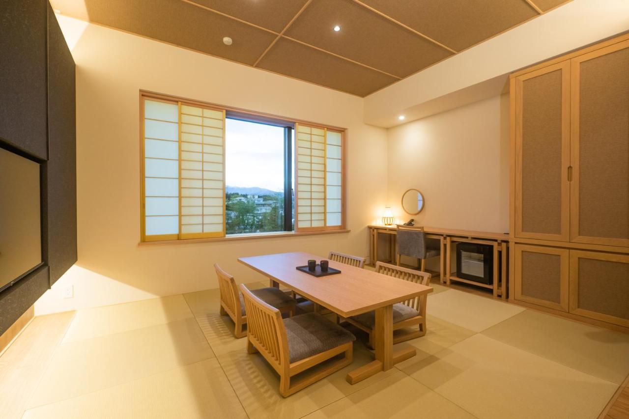 Urakusatsu Tou ภายนอก รูปภาพ